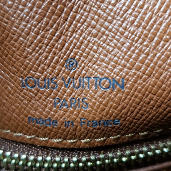 Louis Vuitton Boulogne - Picture 6 of 9